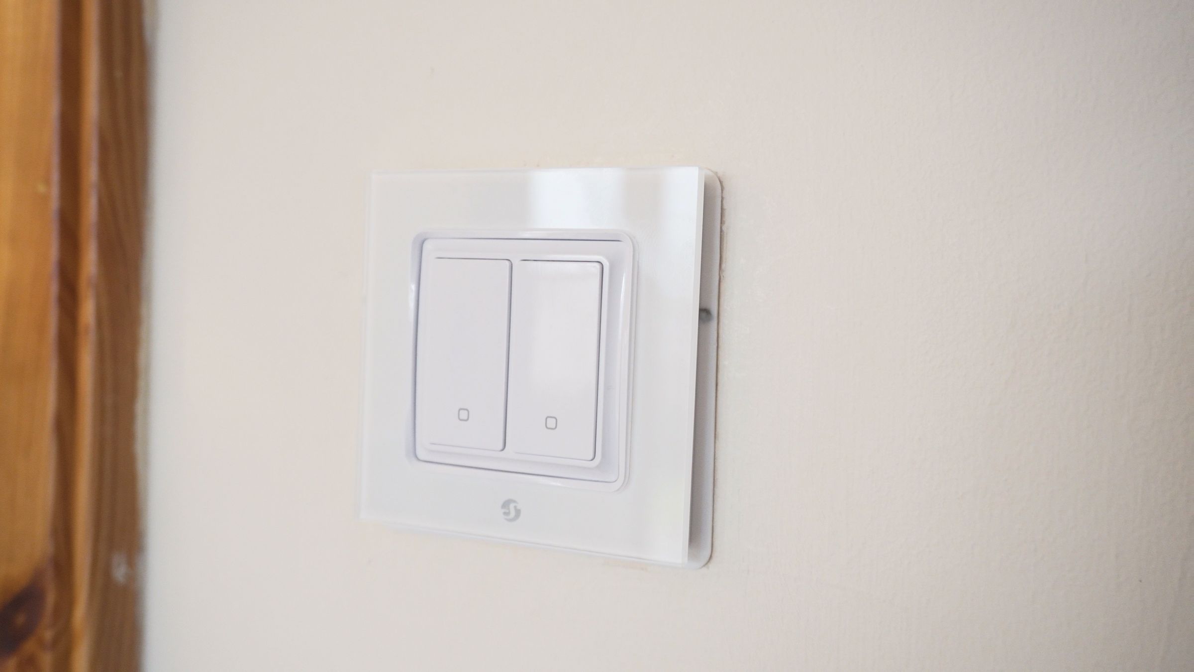 These Smart Light Switches Are Modular!? - Shelly Wall Switches